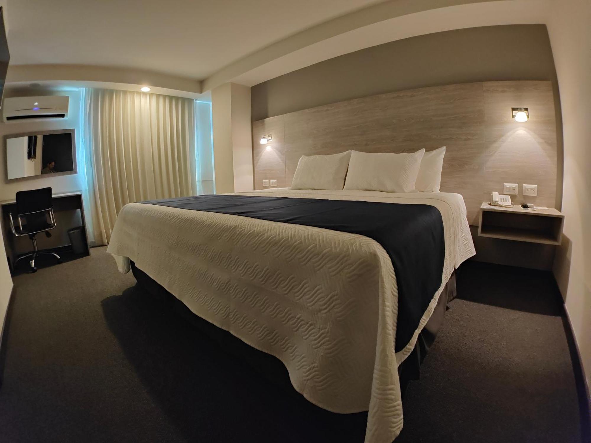 Kasa Hotel & Suites Irapuato Luaran gambar