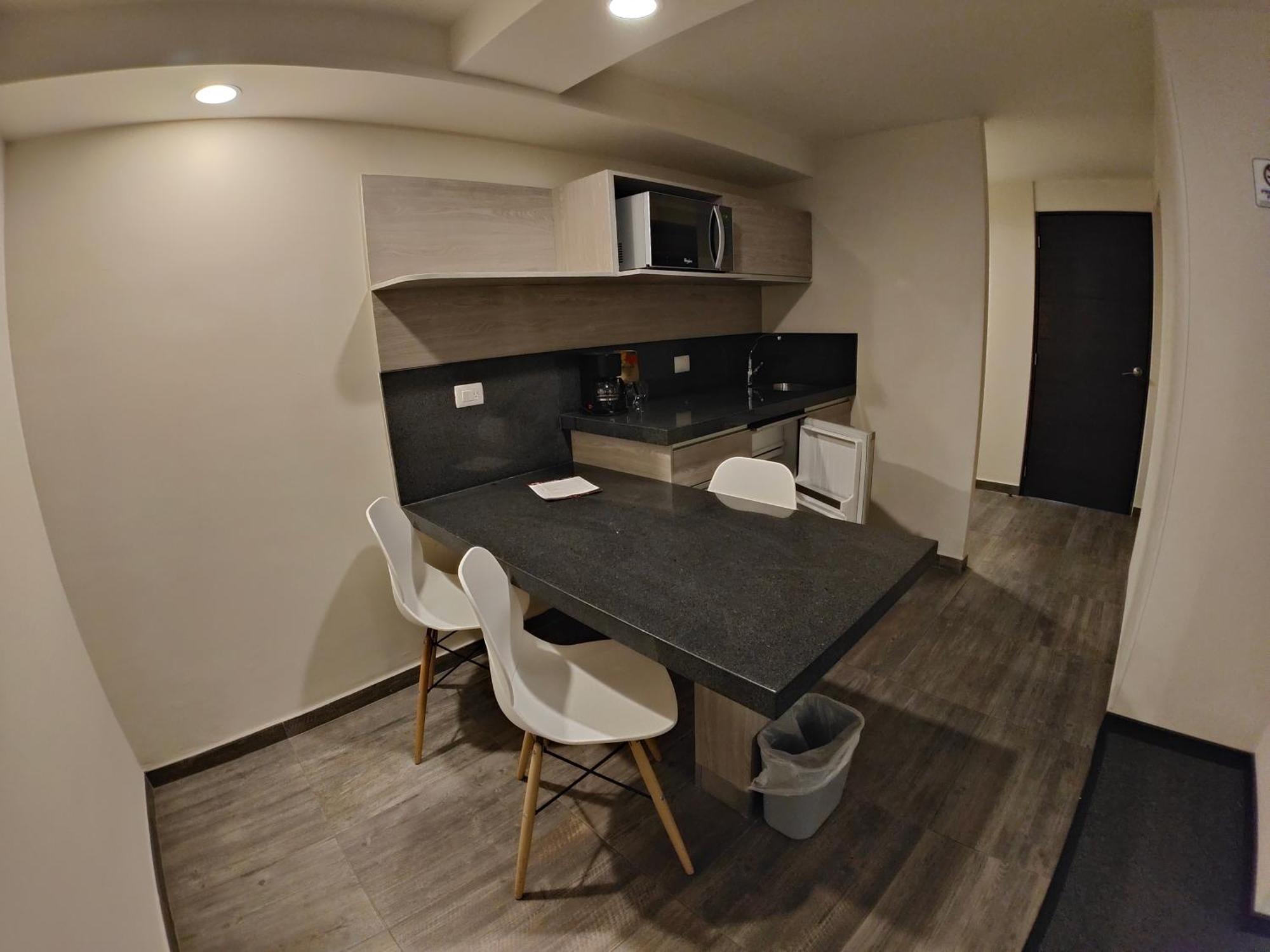 Kasa Hotel & Suites Irapuato Luaran gambar
